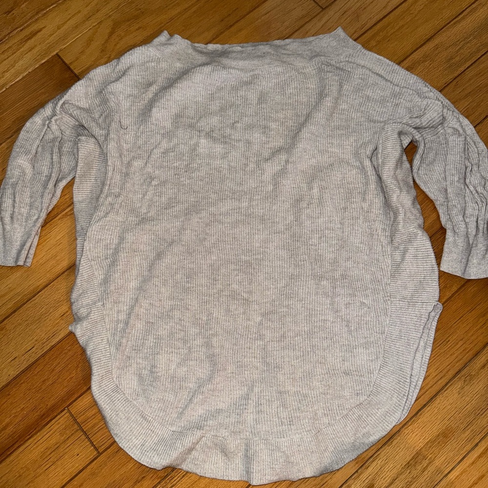 Women's tan Sweater Top‎